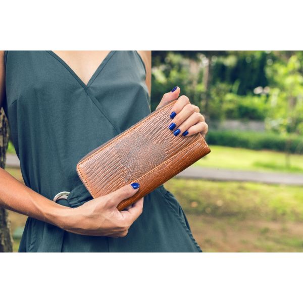 Victoria Leather Clutch - Gingerbread